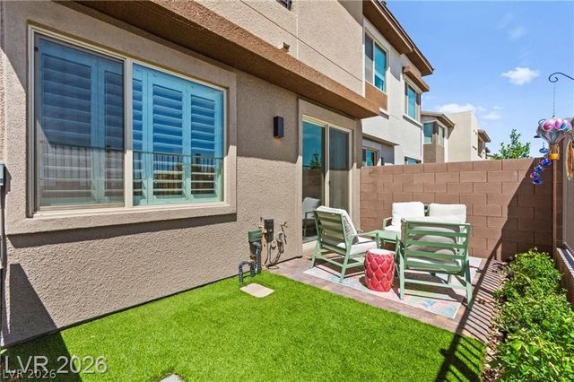 680 Echelon Street, Las Vegas, NV 89138