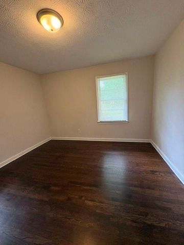 2174 Trailwood Drive SE, Smyrna, GA 30080