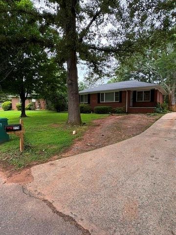 2174 Trailwood Drive SE, Smyrna, GA 30080
