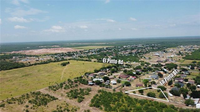 122 La Pinta Street, Sullivan City, TX 78595
