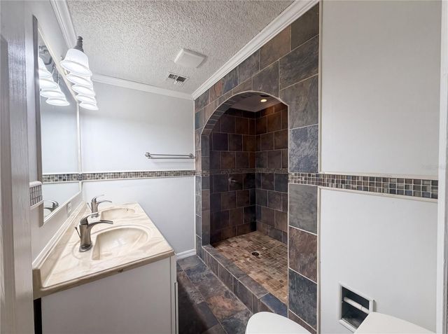 613 4TH STREET NE, Fort Meade, FL 33841