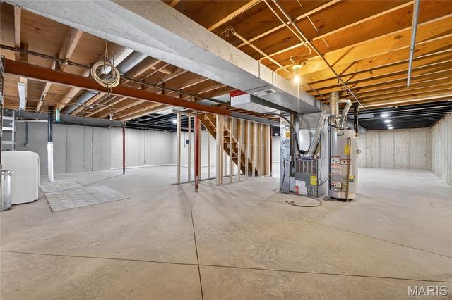 15424 Country Ridge Drive, Chesterfield, MO 63017