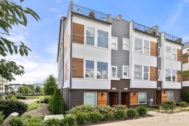 2103 Isom Street, Charlotte, NC 28208