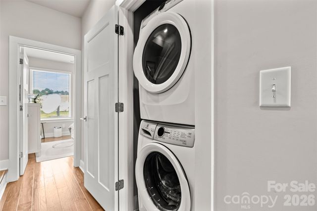 2103 Isom Street, Charlotte, NC 28208