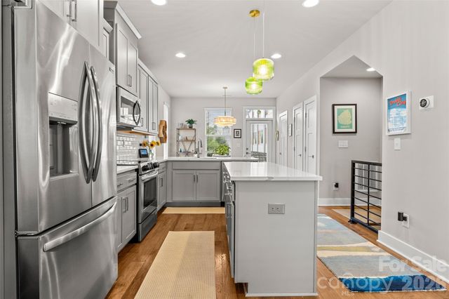 2103 Isom Street, Charlotte, NC 28208