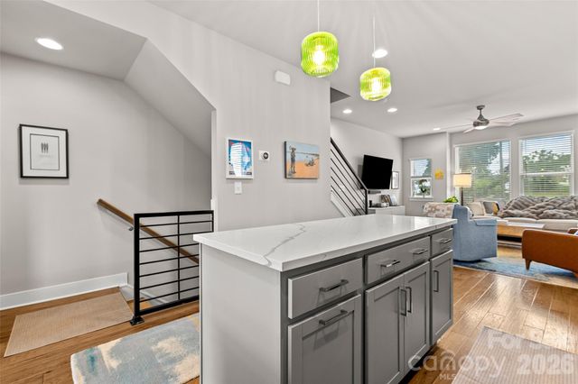 2103 Isom Street, Charlotte, NC 28208