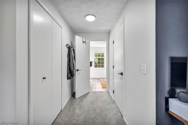 554 Hastings Court, Akron, OH 44319