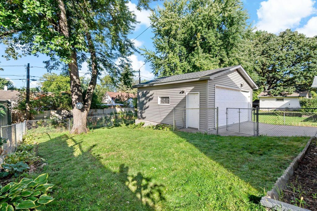 2069 N Ivy Street, North Saint Paul, MN 55109 — photo 5