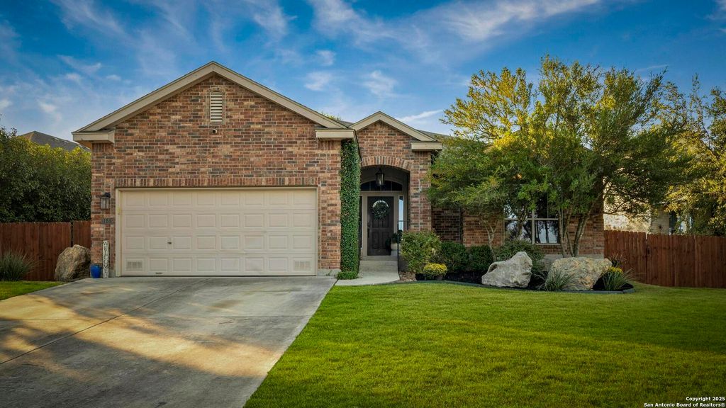 3133 Soledad, New Braunfels, TX 78132