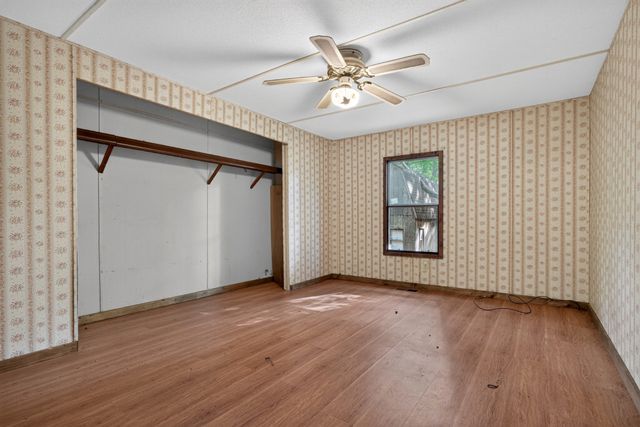 360 Floyd Dr, Smithville, TN 37166