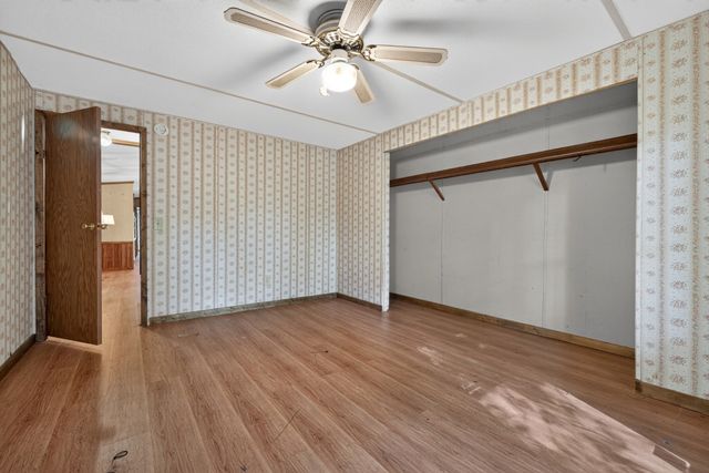 360 Floyd Dr, Smithville, TN 37166