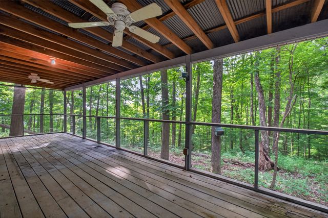 360 Floyd Dr, Smithville, TN 37166
