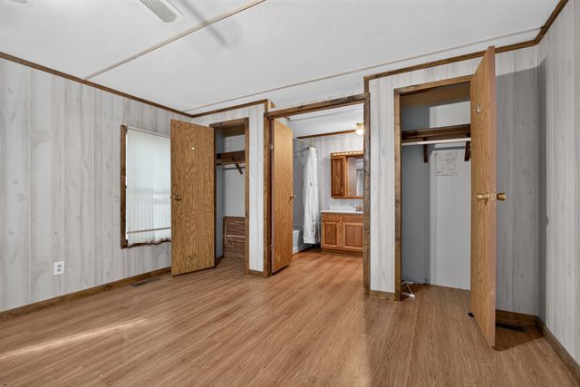 360 Floyd Dr, Smithville, TN 37166