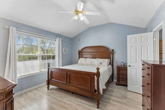 3011 Candlelite Dr, Spring Hill, TN 37174