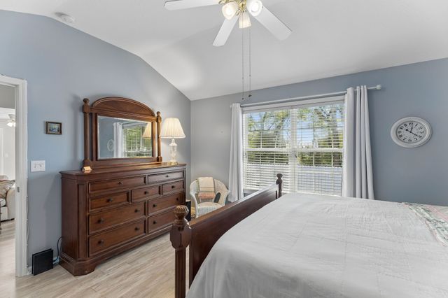 3011 Candlelite Dr, Spring Hill, TN 37174