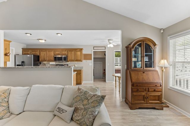 3011 Candlelite Dr, Spring Hill, TN 37174