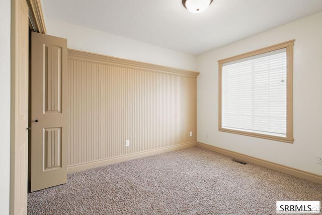 493 N 4th W, Rigby, ID 83422