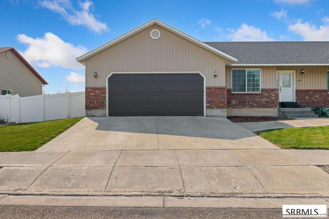 493 N 4th W, Rigby, ID 83422