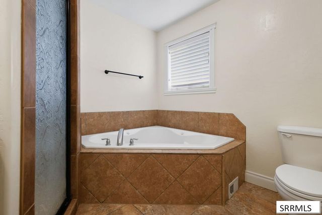 493 N 4th W, Rigby, ID 83422