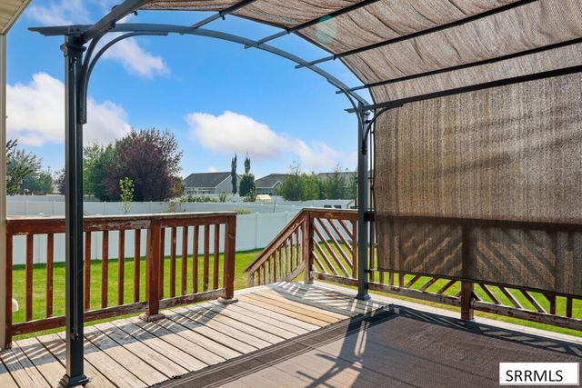 493 N 4th W, Rigby, ID 83422