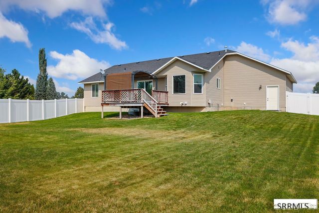 493 N 4th W, Rigby, ID 83422