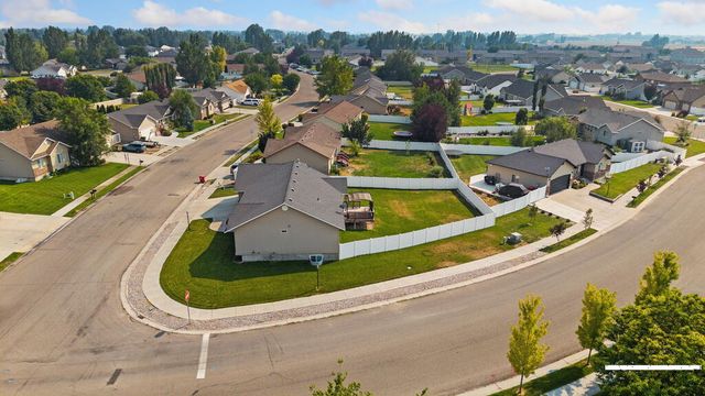 493 N 4th W, Rigby, ID 83422