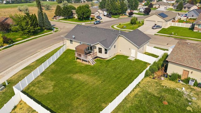 493 N 4th W, Rigby, ID 83422