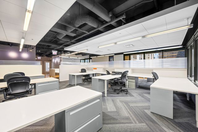 55 W wacker Drive 350, Chicago, IL 60601
