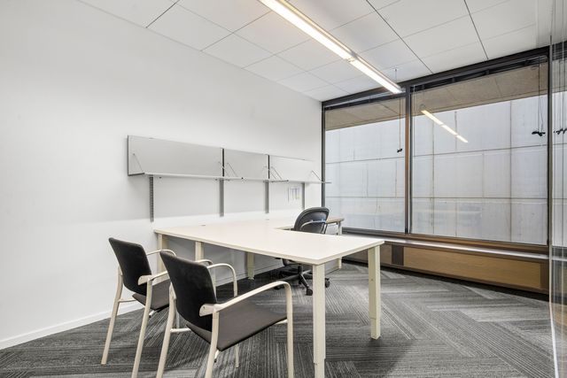 55 W wacker Drive 350, Chicago, IL 60601