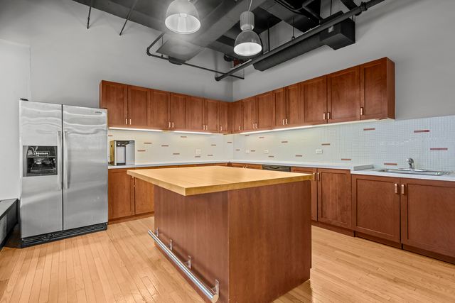 55 W wacker Drive 350, Chicago, IL 60601