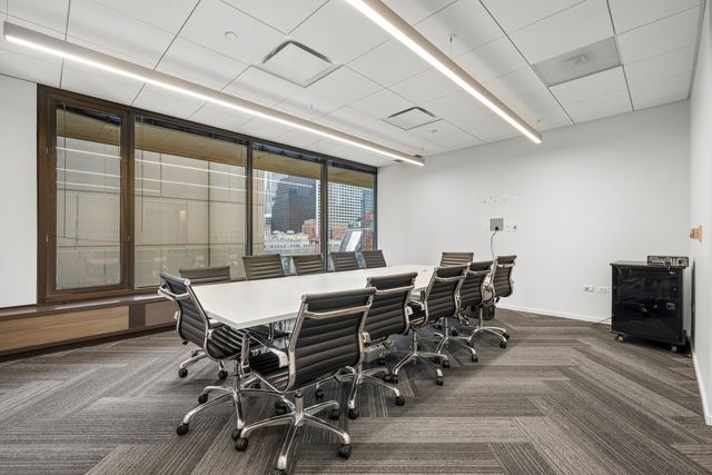 55 W wacker Drive 350, Chicago, IL 60601