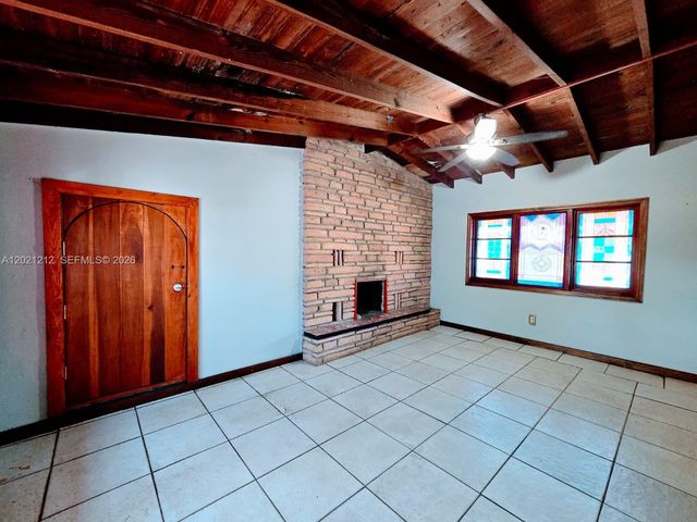 6208 SW 26th St, Miramar, FL 33023