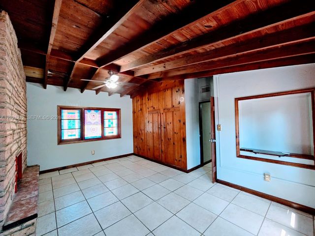 6208 SW 26th St, Miramar, FL 33023