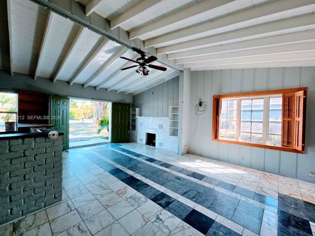 6208 SW 26th St, Miramar, FL 33023