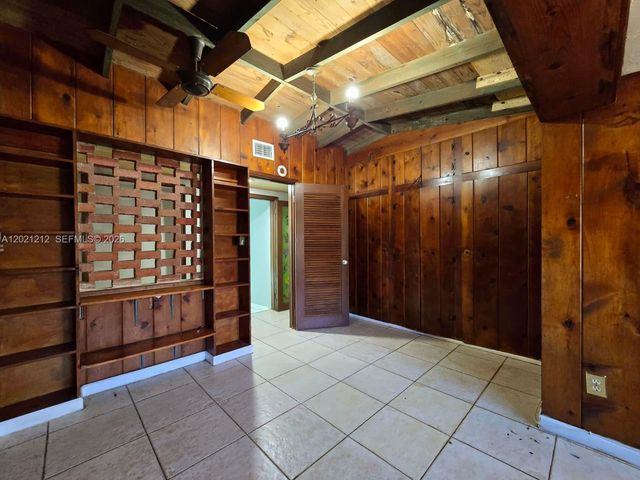 6208 SW 26th St, Miramar, FL 33023