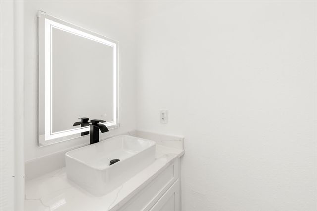 3940 Davenport Street A, Houston, TX 77051