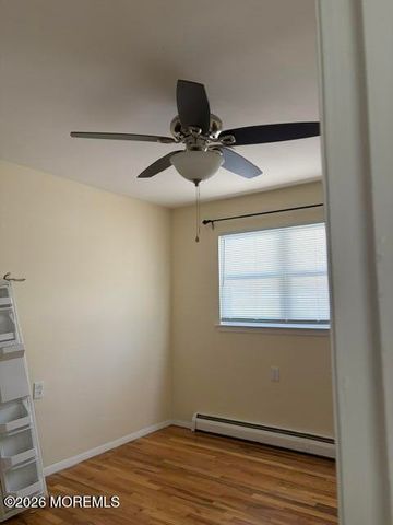 2173 Mount Hood Lane, Toms River, NJ 08753