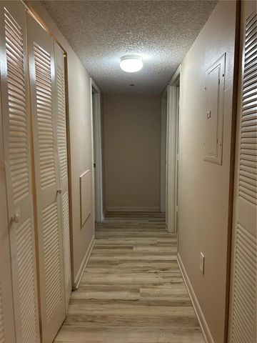 2690 CORAL LANDINGS BOULEVARD 433, Palm Harbor, FL 34684