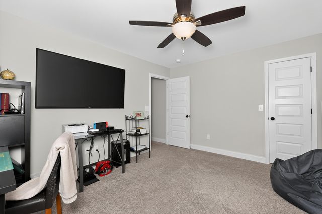 858 Lakerun Lane, Erlanger, KY 41018