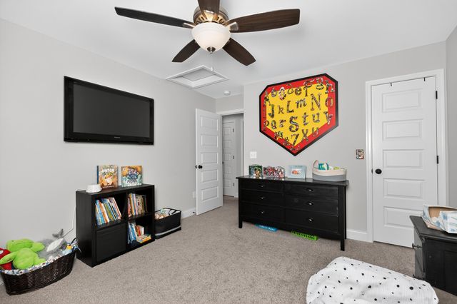 858 Lakerun Lane, Erlanger, KY 41018