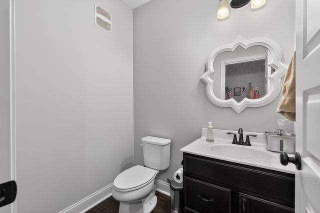 858 Lakerun Lane, Erlanger, KY 41018