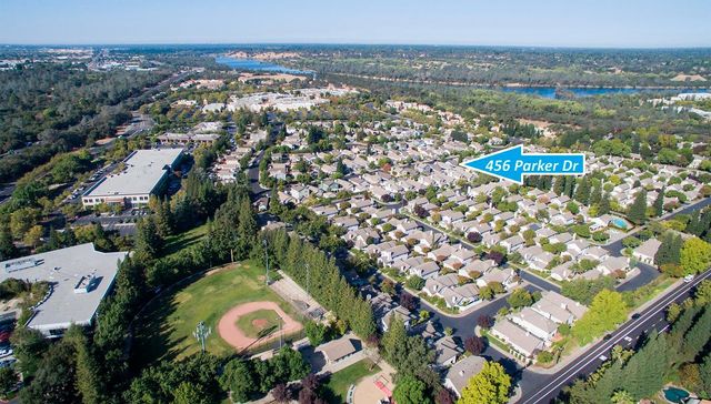456 Parker Dr, Folsom, CA 95630