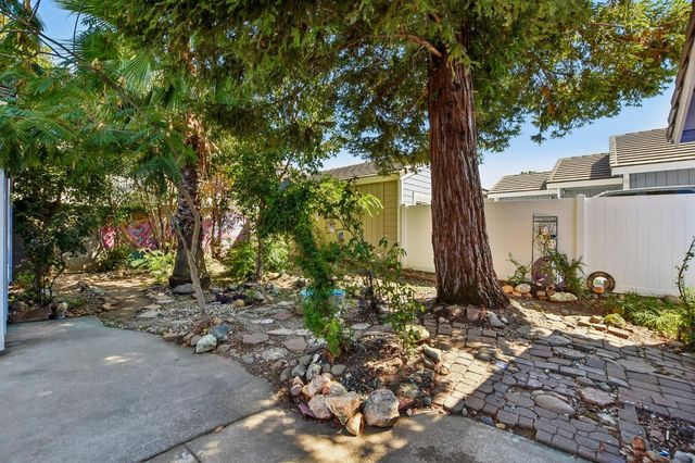 456 Parker Dr, Folsom, CA 95630