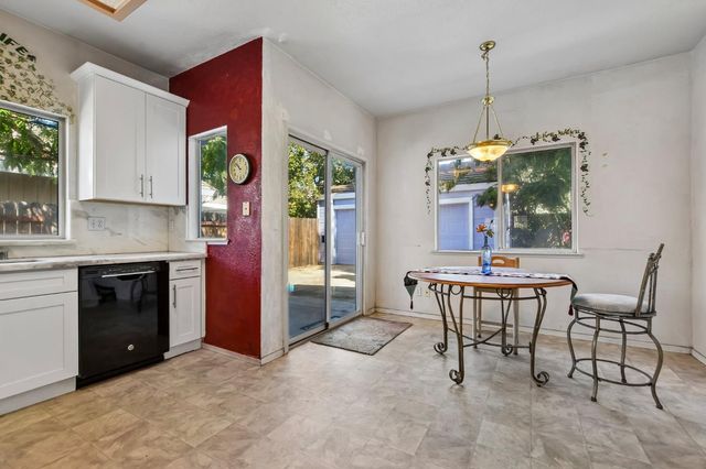 456 Parker Dr, Folsom, CA 95630
