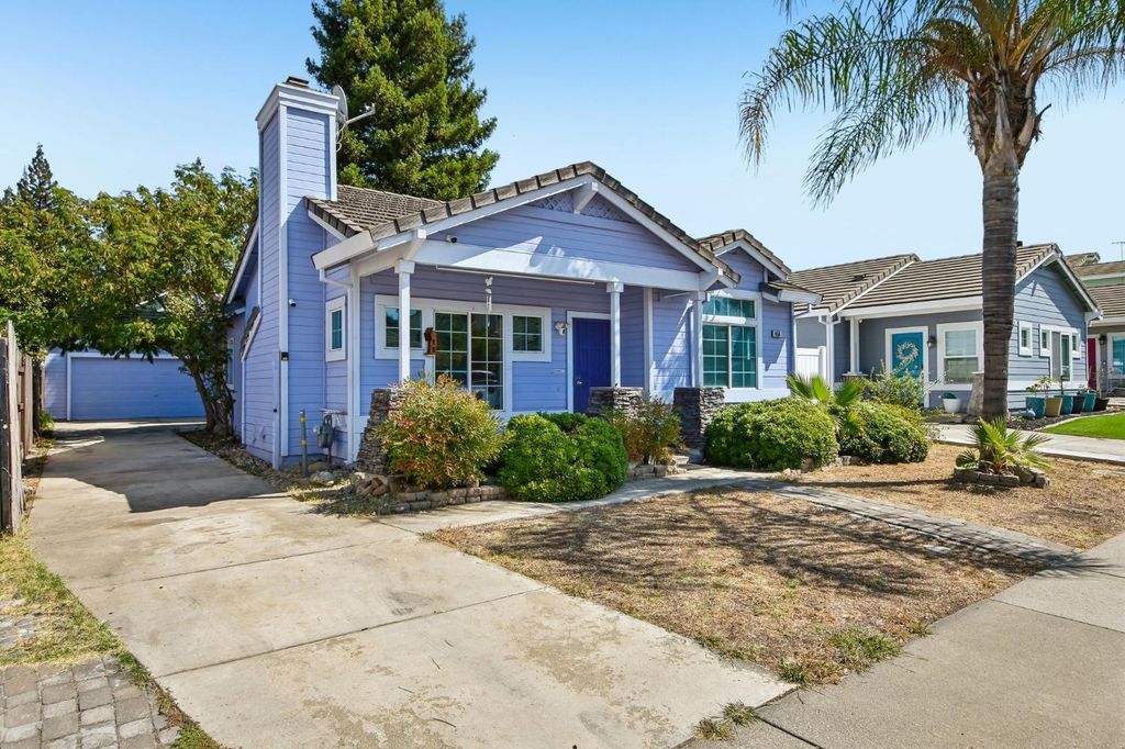 456 Parker Dr, Folsom, CA 95630