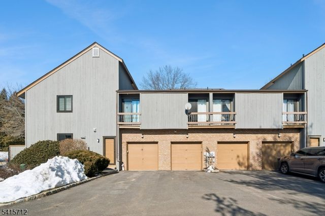 59 Sycamore Ct Ondo, Bernards Twp., NJ 07920