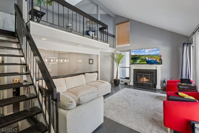 59 Sycamore Ct Ondo, Bernards Twp., NJ 07920