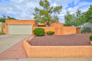 5609 Cambria Road NW, Albuquerque, NM 87120
