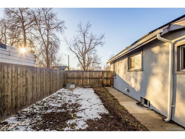 4746 Quitman St, Denver, CO 80212