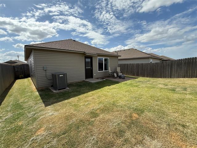 11700 Krew Way, Yukon, OK 73099